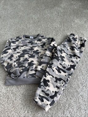 Kids Gray Camo Ghost Joggers - Brand Unspecified